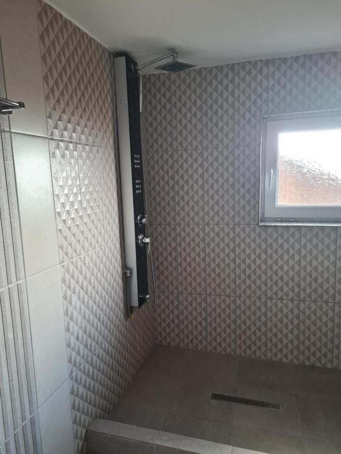 אפורי נורד Vila Adina מראה חיצוני תמונה