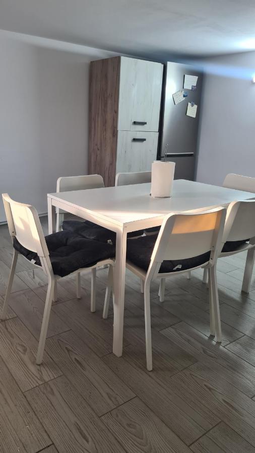 אפורי נורד Vila Adina מראה חיצוני תמונה
